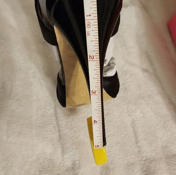 Betsey Johnson Astra black slingback satin shoes size 7.5 - Picture 7 of 8